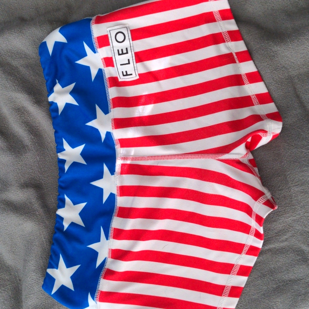 Fleo shorts